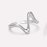 Waves Stacking Ring